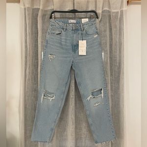 Zara Light Wash Destruction Mom Jeans